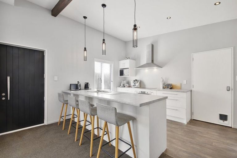 Photo of property in 7 Newnham Street, Rangiora, 7400