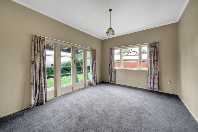 Photo of property in 28a Collins Street, Hawera, 4610