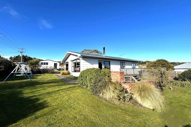 Photo of property in 2 Wangaloa Road, Kaitangata, 9210