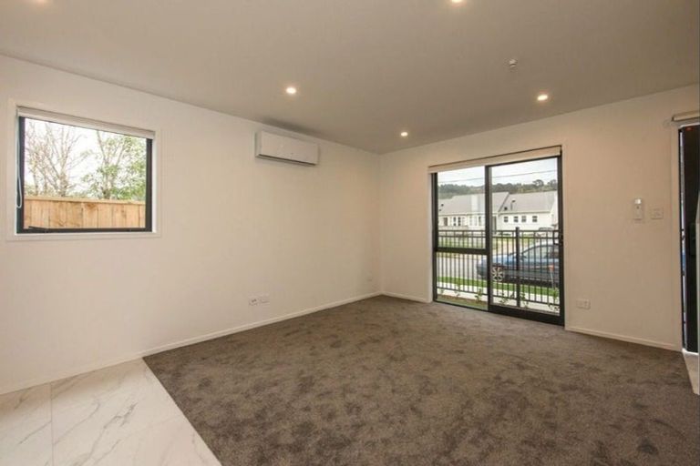 Photo of property in 1/10 Biddle Crescent, Taita, Lower Hutt, 5011