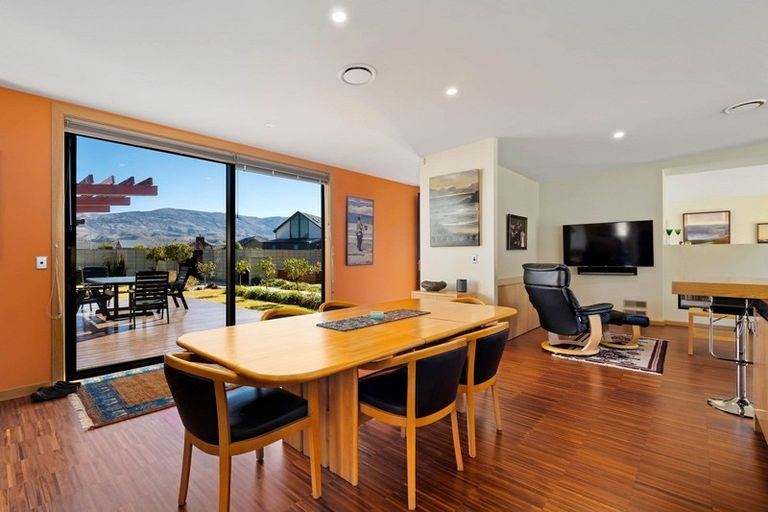 Photo of property in 6 Mitchell Place, Cromwell, 9310