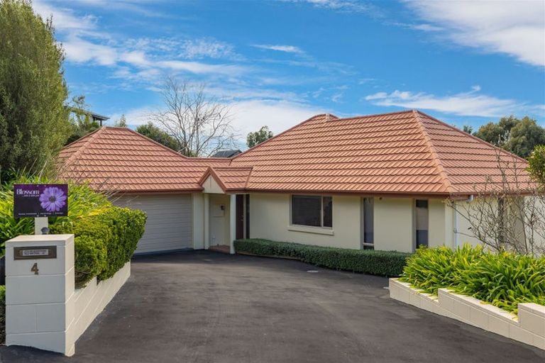 Photo of property in 4 Studfold Row, Westmorland, Christchurch, 8025