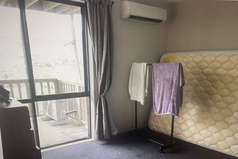 Photo of property in 7 Lydia Way, Karori, Wellington, 6012