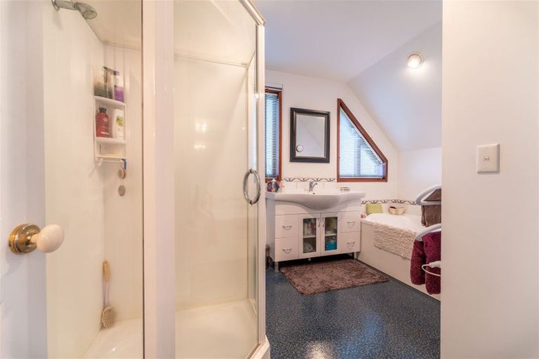 Photo of property in 20 Saint Leonards Road, Temuka, 7920