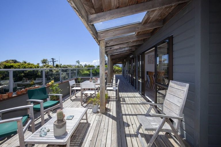 Photo of property in 19 Tainui Street, Raumati Beach, Paraparaumu, 5032