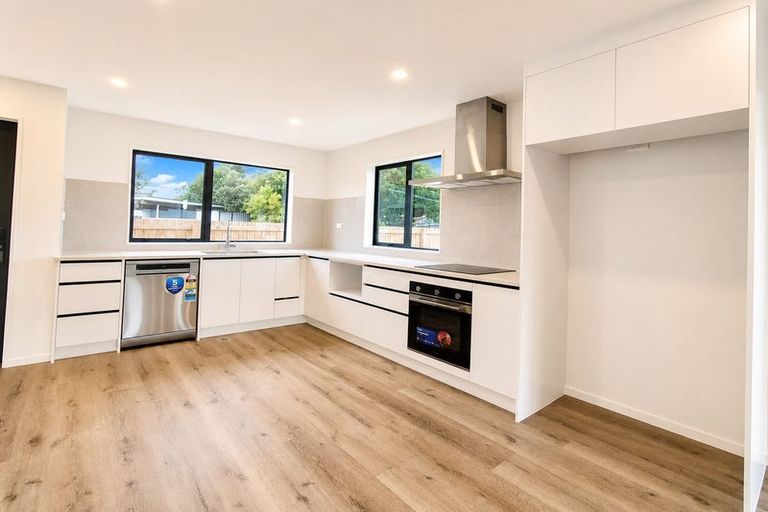 Photo of property in 24d Cosy Place, Howick, Auckland, 2014