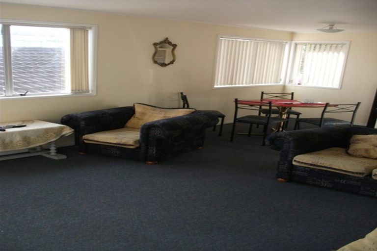 Photo of property in 157 Bradbury Road, Botany Downs, Auckland, 2010