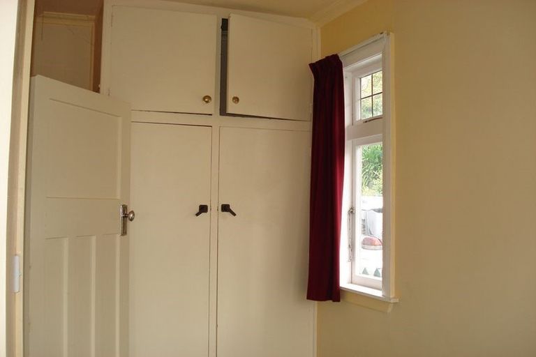 Photo of property in 1-3 Mudges Terrace, Newtown, Wellington, 6021