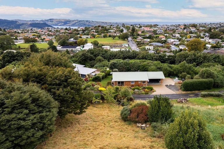 Photo of property in 11 Kohu Place, Halfway Bush, Dunedin, 9010