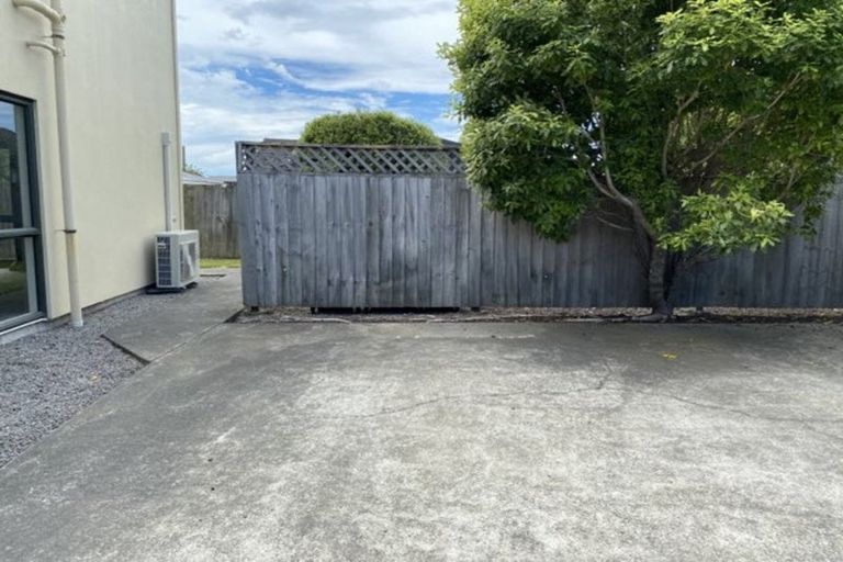 Photo of property in 120d Elizabeth Street, Riccarton, Christchurch, 8041