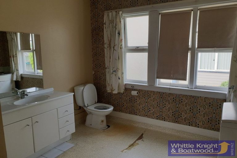 Photo of property in 70 Peverel Street, Riccarton, Christchurch, 8041