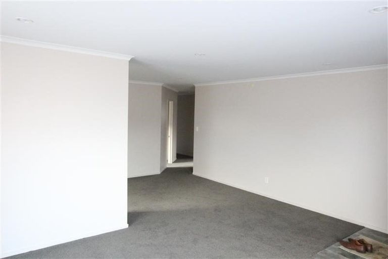 Photo of property in 94a Palmers Road, Clendon Park, Auckland, 2103