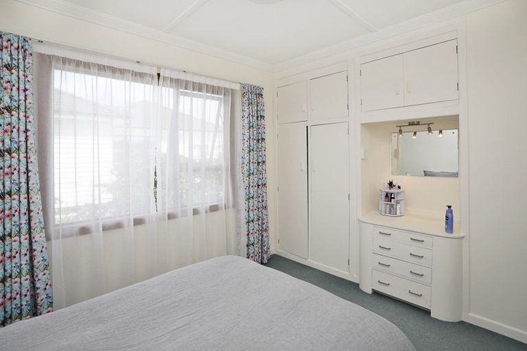 Photo of property in 21 Renfrew Street, Waikiwi, Invercargill, 9810