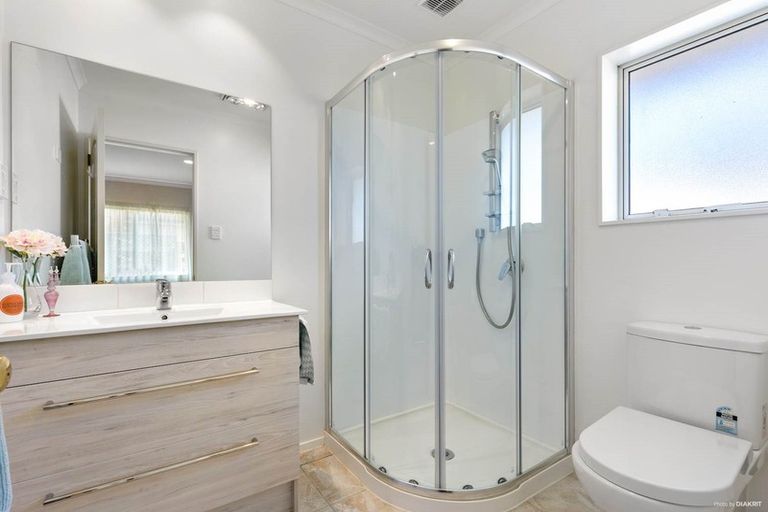 Photo of property in 67 Salamanca Road, Sunnynook, Auckland, 0620