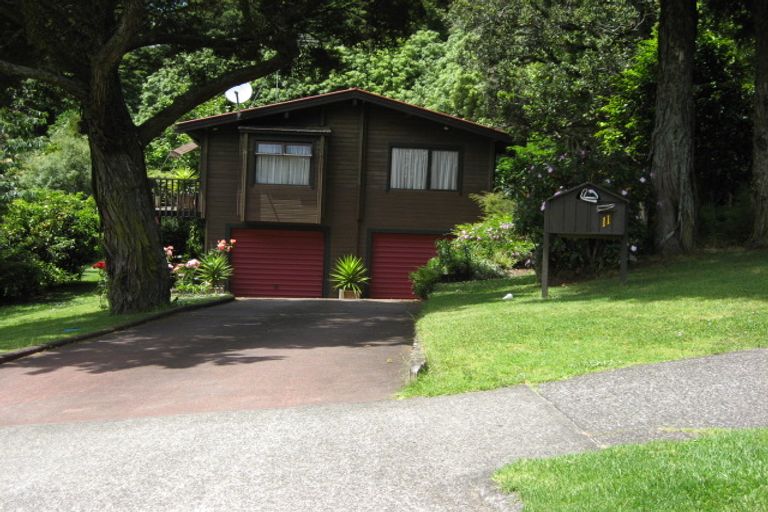 Photo of property in 11 The Glade South, Pukekohe, 2120
