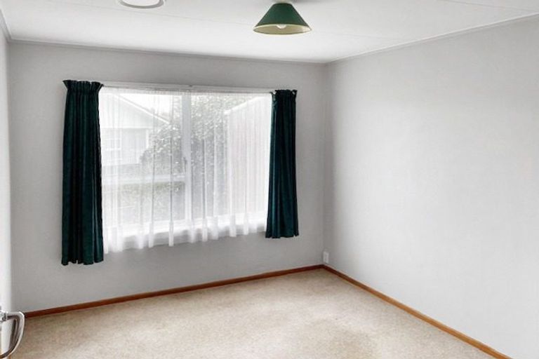 Photo of property in 15 Karaka Place, Tokoroa, 3420