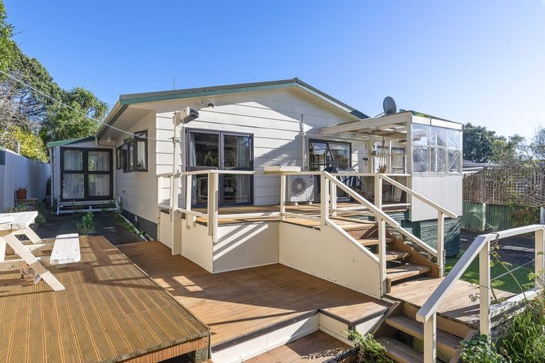 Photo of property in 85 Ruapehu Street, Paraparaumu, 5032