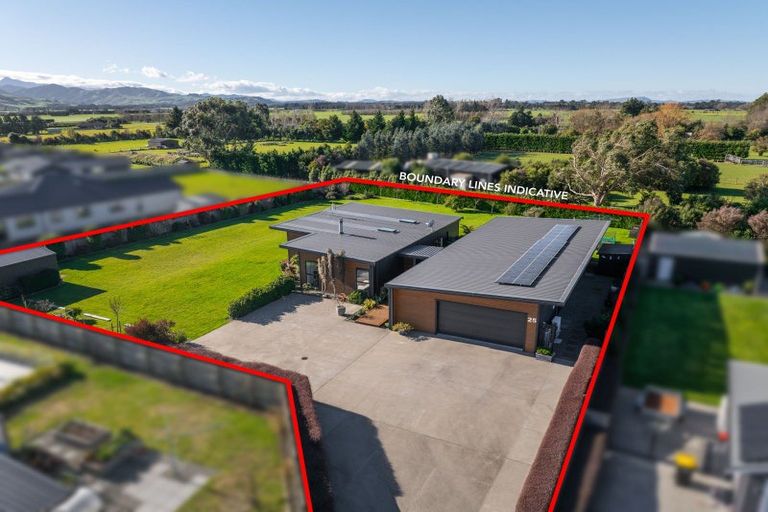 Photo of property in 25 Mill Grove, Clareville, Carterton, 5713