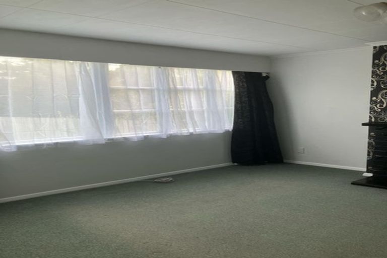 Photo of property in 106 Cambridge Terrace, Fairfield, Lower Hutt, 5011