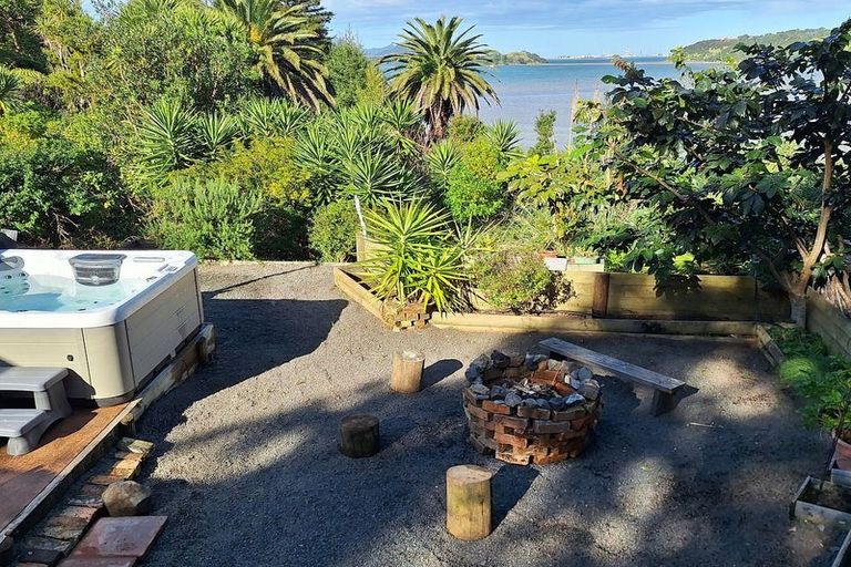 Photo of property in 813 Whangarei Heads Road, Parua Bay, Whangarei, 0174