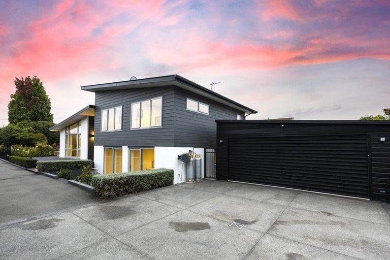 Photo of property in 486 Ilam Road, Bryndwr, Christchurch, 8052