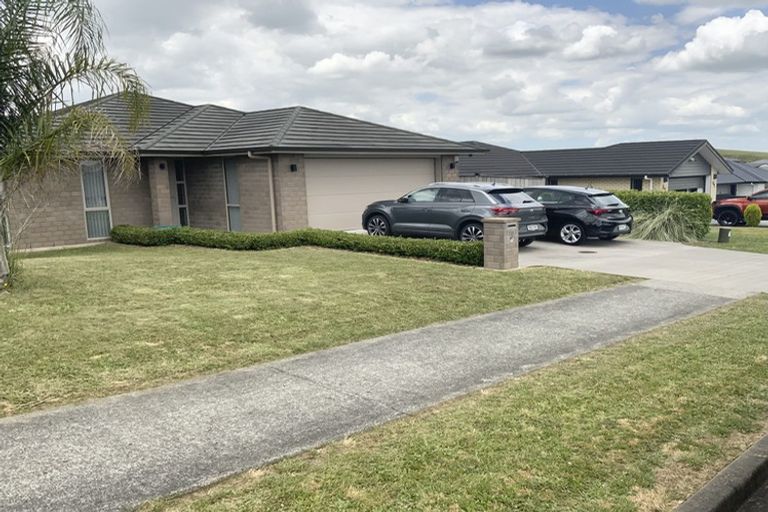 Photo of property in 10 Canmore Street, Pokeno, 2402