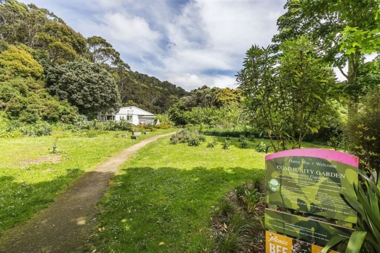 Photo of property in 131 Elizabeth Street, Mount Victoria, Wellington, 6011