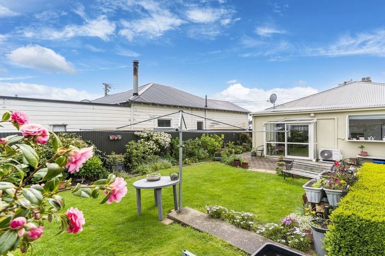 Photo of property in 11 Hargest Crescent, Saint Kilda, Dunedin, 9012
