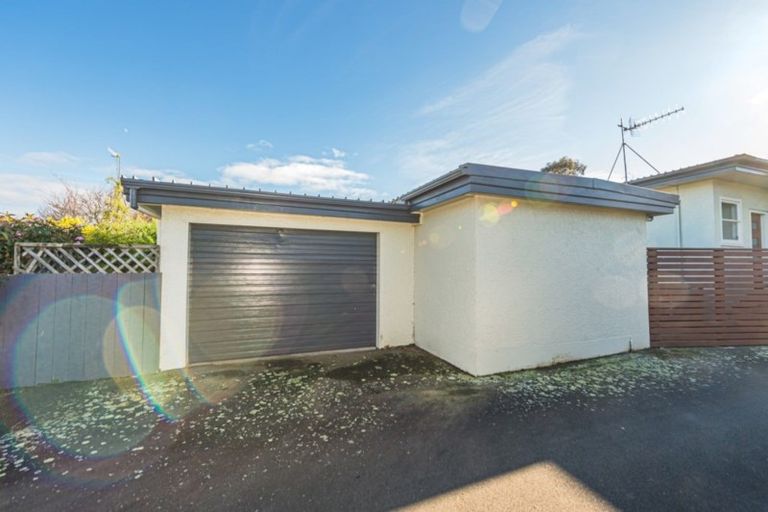 Photo of property in 23 Kent Road, Saint Johns Hill, Whanganui, 4501