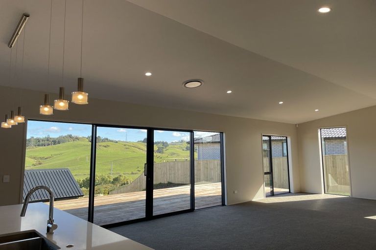 Photo of property in 2 Clark Rise, Pokeno, 2402