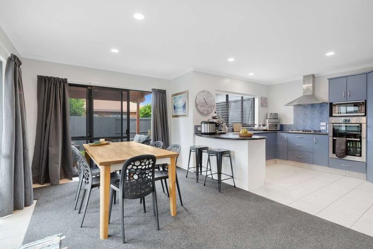 Photo of property in 25 Kahira Crescent, Papamoa Beach, Papamoa, 3118