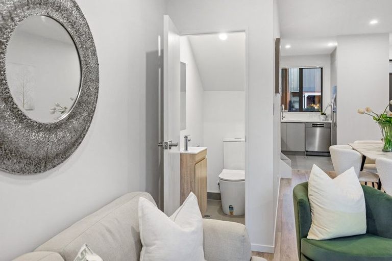 Photo of property in 6 Whakatere Lane, Hobsonville, Auckland, 0616