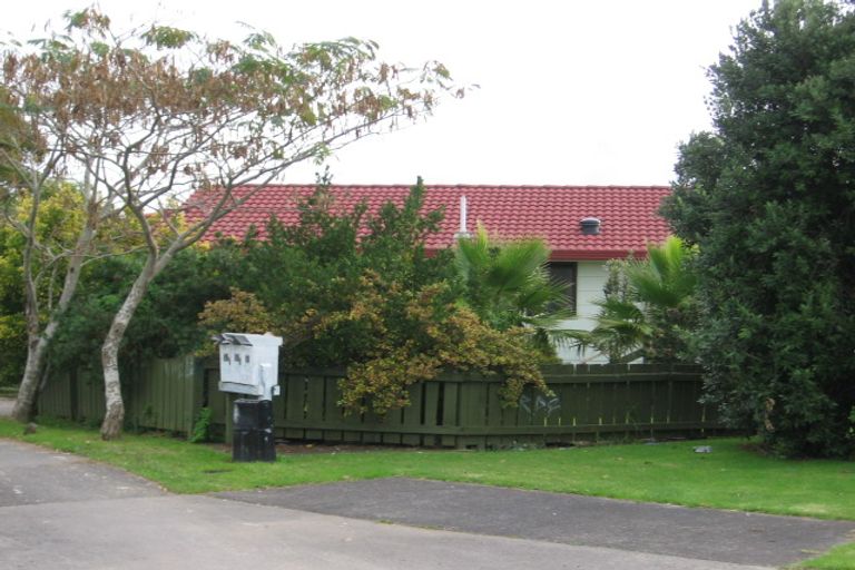 Photo of property in 13 Amethyst Place, Wiri, Auckland, 2104