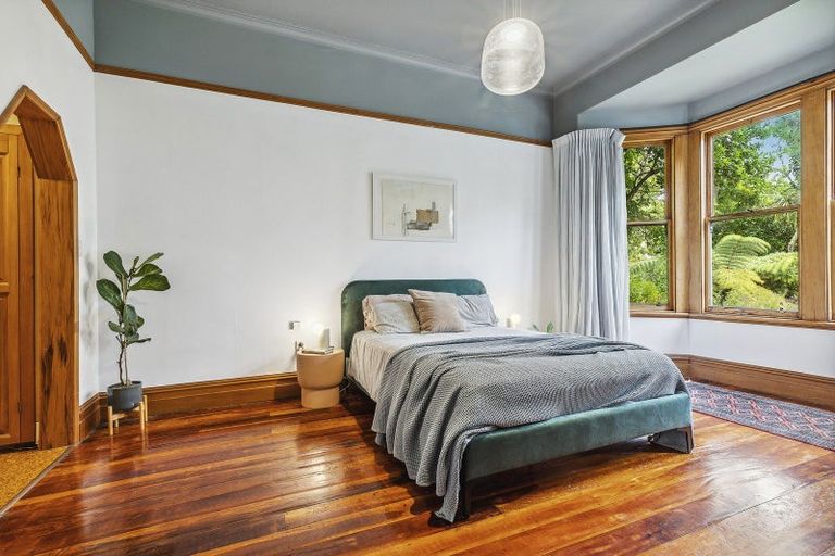 Photo of property in 27 Boundary Road, Kelburn, Wellington, 6012