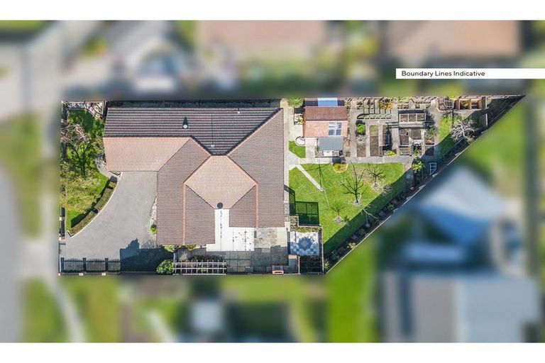 Photo of property in 95 Momorangi Crescent, Redwood, Christchurch, 8051