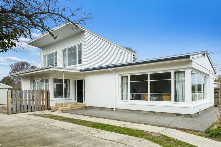 Photo of property in 380 Hills Road, Mairehau, Christchurch, 8013