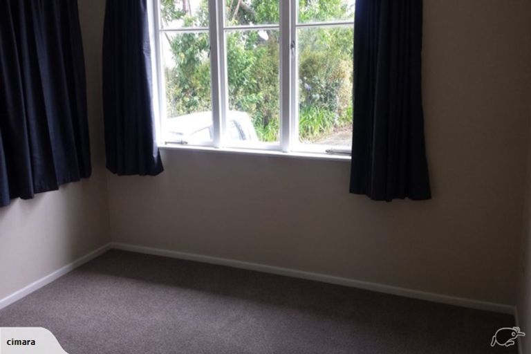 Photo of property in 10 Renata Crescent, Te Atatu Peninsula, Auckland, 0610