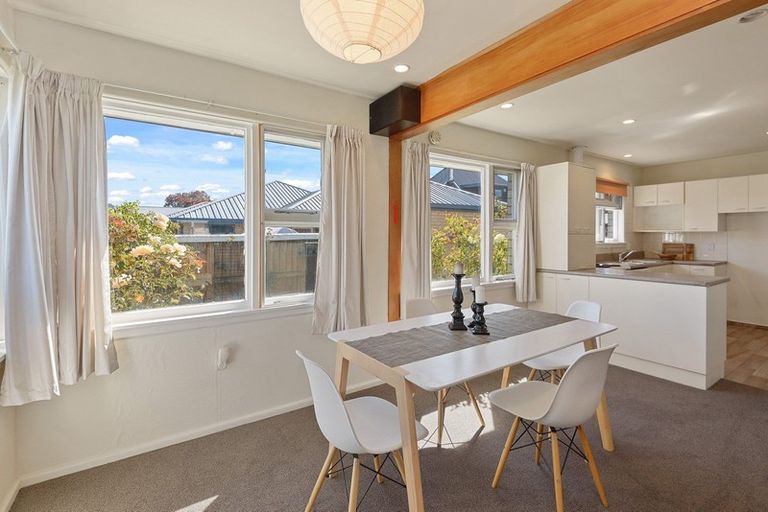 Photo of property in 14 Coniston Avenue, Ilam, Christchurch, 8041