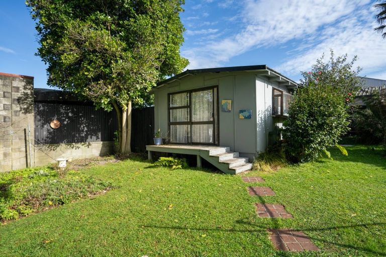 Photo of property in 10 Campbell Street, Leamington, Cambridge, 3432