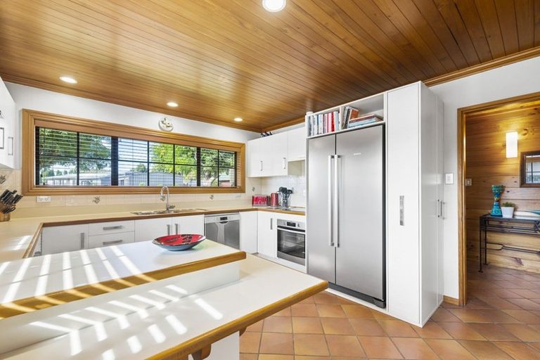 Photo of property in 33a Iles Road, Lynmore, Rotorua, 3010