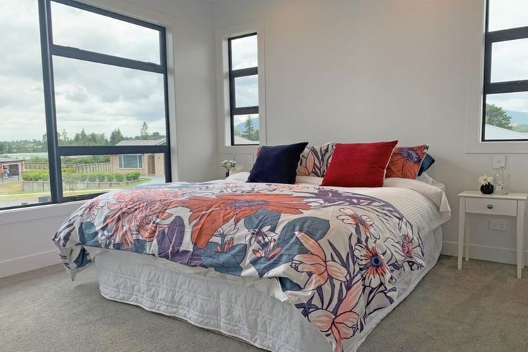 Photo of property in 32 Coprosma Crescent, Waipahihi, Taupo, 3330