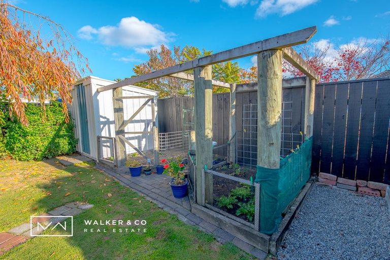 Photo of property in 35 Mountbatten Grove, Clouston Park, Upper Hutt, 5018