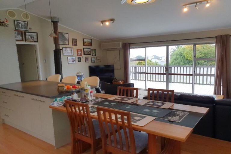 Photo of property in 11 Hewlett Road, Karoro, Greymouth, 7805