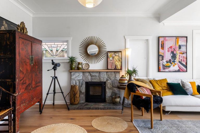 Photo of property in 2/104 Stanley Point Road, Stanley Point, Auckland, 0624