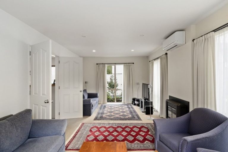 Photo of property in 25a Springfield Road, St Albans, Christchurch, 8014