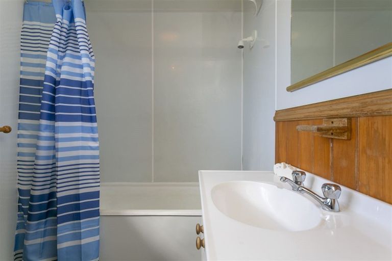 Photo of property in 12 Cumberland Street, Tauhara, Taupo, 3330