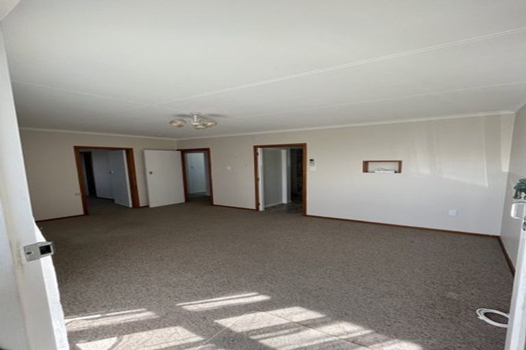Photo of property in 4/93 Ruahine Street, Roslyn, Palmerston North, 4414