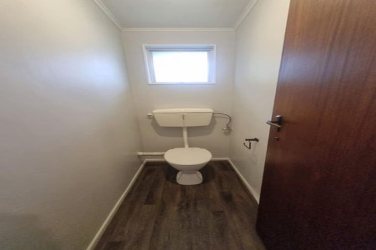 Photo of property in 2/156 Knights Road, Hutt Central, Lower Hutt, 5011