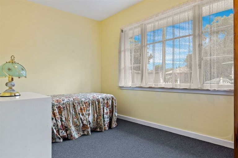 Photo of property in 142 Condell Avenue, Papanui, Christchurch, 8053
