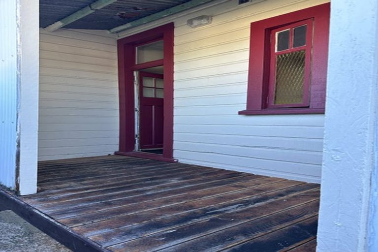 Photo of property in 83 Sale Street, Hokitika, 7810